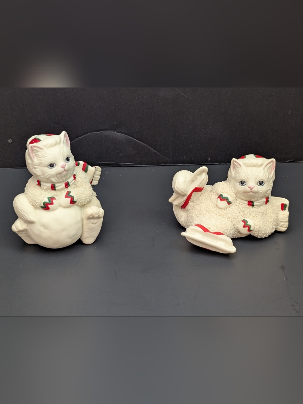 Lefton Cream Holiday Cat Figurine Set with Red & Green Accents